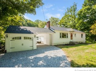 26 Kelseytown Rd, Clinton, CT 06413