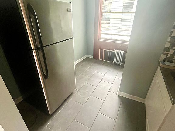 3rd image of 611 Flatbush Ave APT 4B