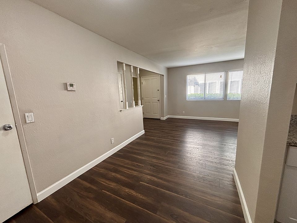 1st image of 1055 Mohr Ln APT B