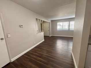 1055 Mohr Ln APT B, Concord, CA