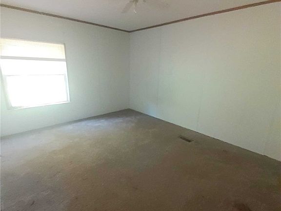 3rd image of 292 Lee Road 2045