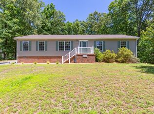 26707 Slash Pine Cir, Ruther Glen, VA 22546