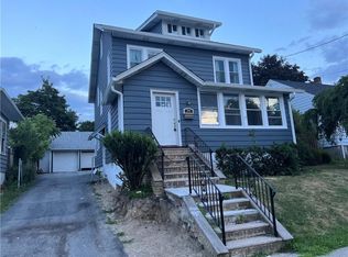 24 Bonnell Pl, Middletown, NY 10940