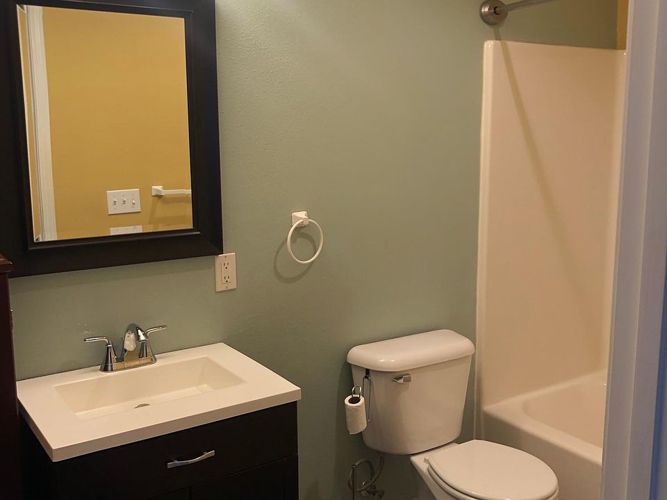 1st image of 300 N Oak Harbor St #302
