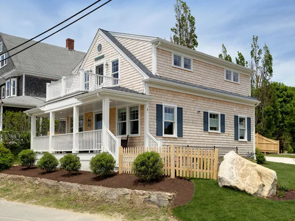 2 Worcester Avenue, Monument Beach, MA 02553