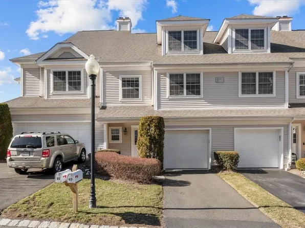 63 Crystal Hill Drive, Pomona, NY 10970