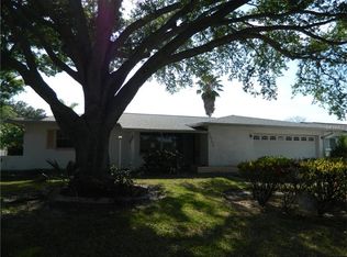 5951 25th St S, Saint Petersburg, FL 33712