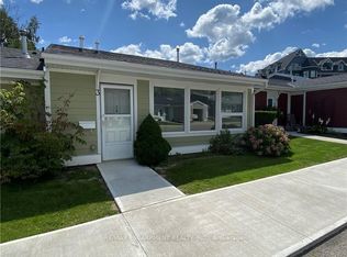 3 Jaczenko Ter, Hamilton, ON L9B1T8