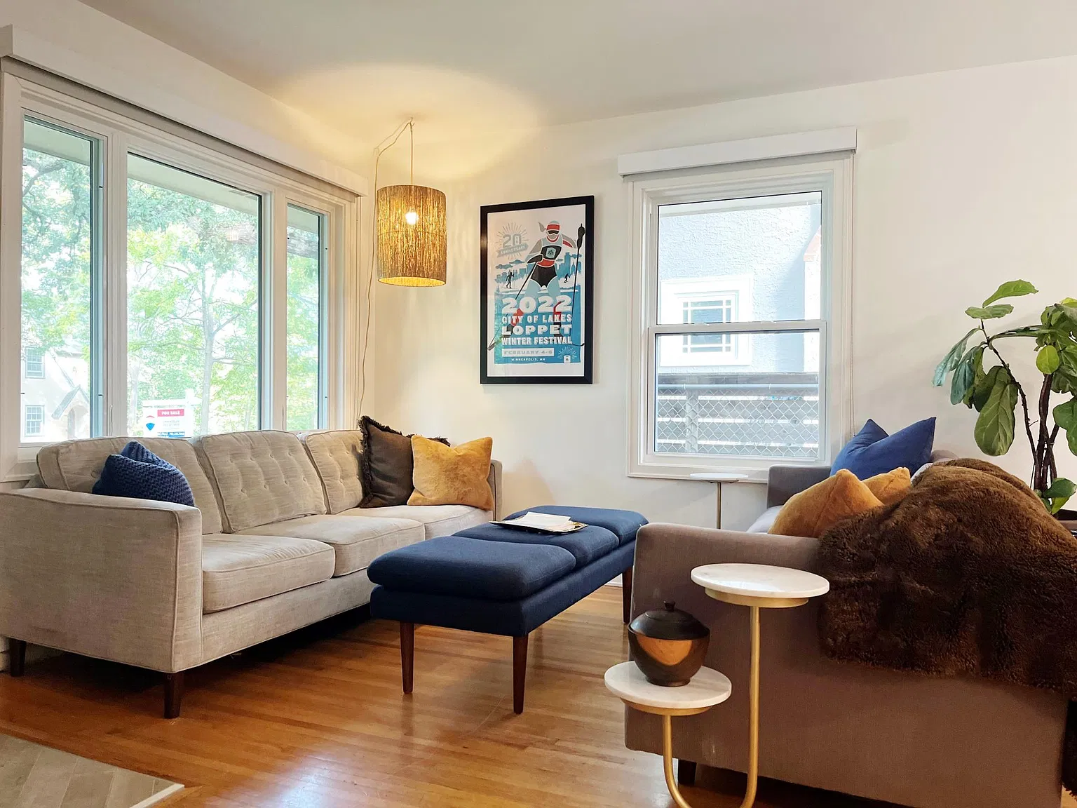 3 bed, 1600 sqft, $2,500 — Photo 2