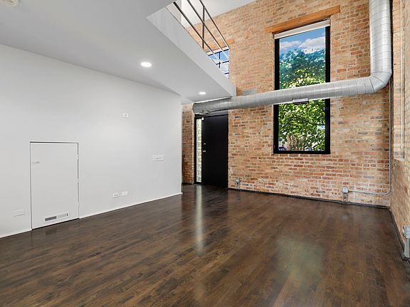 4th image of 1872 N Clybourn Ave APT 110