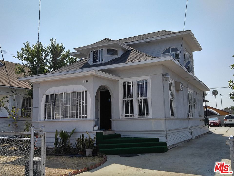 1st image of 1147 S Mariposa Ave