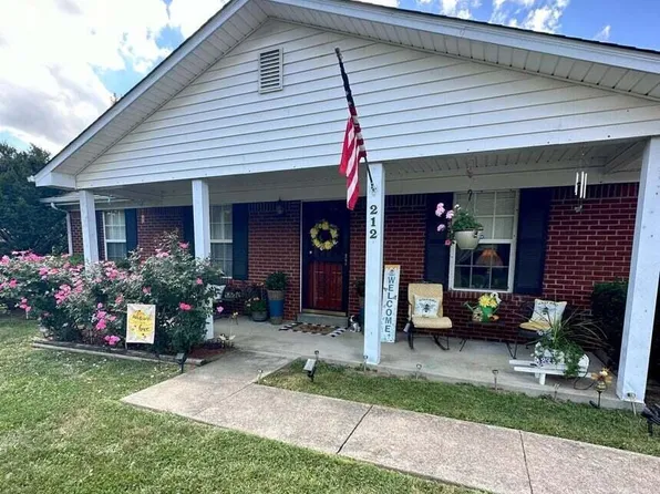 212 Ballard Rd, Berea, KY 40403