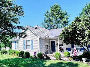6139 Mad River Rd, Hillsboro, OH 45133