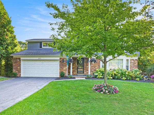397 S Cranbrook Rd, Birmingham, MI 48009