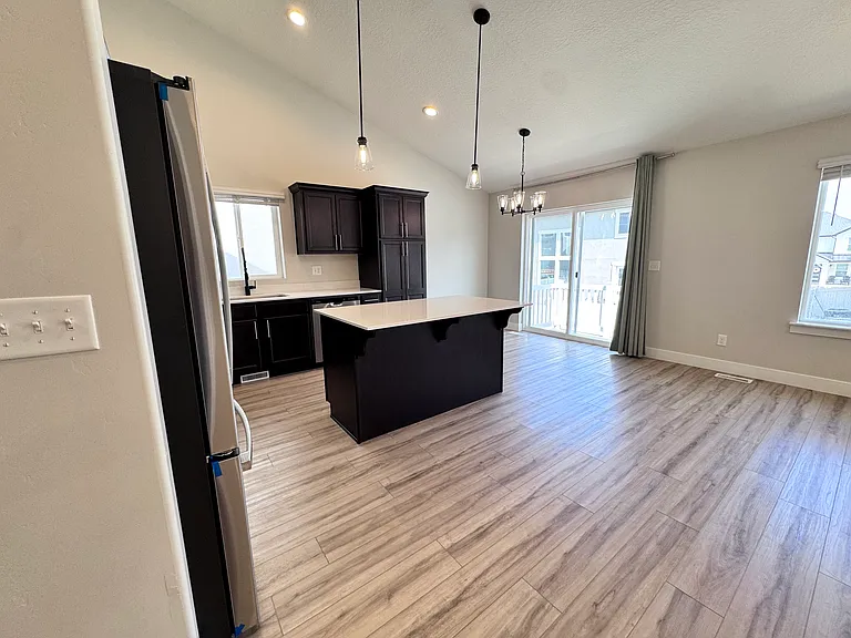12339 S Remy Rd — Photo 11