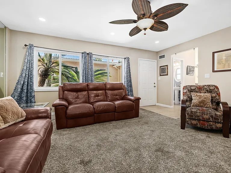 5371 Swarthmore St — Photo 3