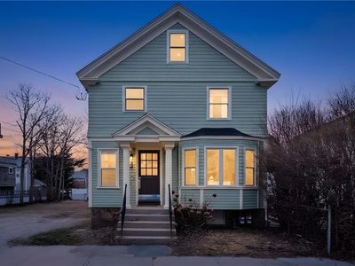 629 Thames St, Newport, RI, 02840
