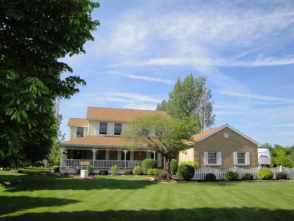1st image of 6461 Oakhurst Dr
