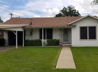 703 Terrell St, Cuero, TX 77954