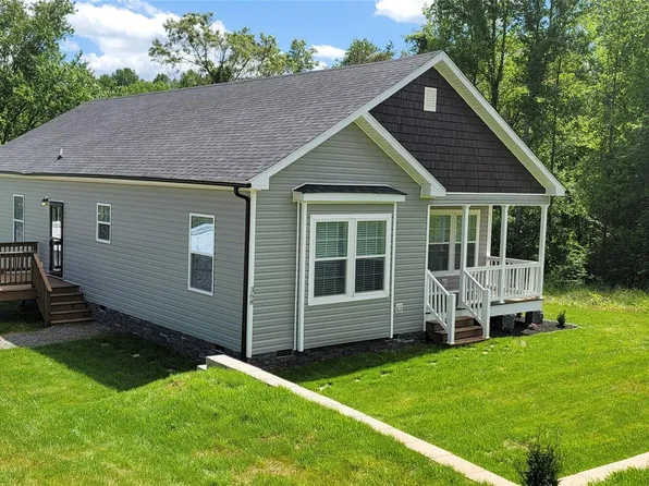 368 Carolina Ave #7, Marion, NC 28752