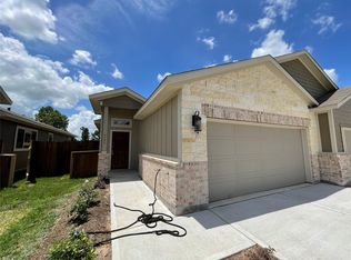 9797 Grosbeak Ln, Magnolia, TX 77354