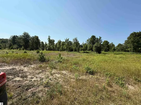 PARCEL Seven S Bright Rd #A-a7, Maple City, MI 49664