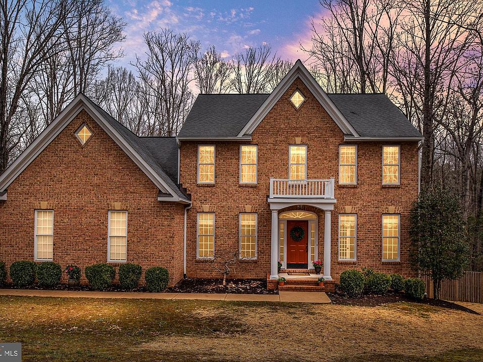 1st image of 13013 Dahlia Ln