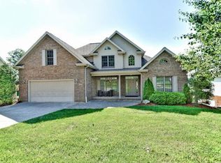 224 Michaels Ridge Blvd, Johnson City, TN 37615