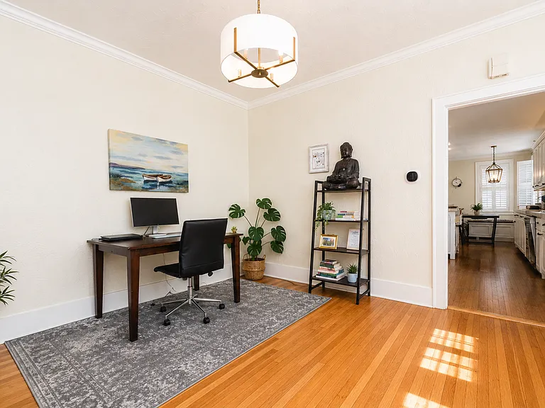 5115 Kavanaugh Blvd — Photo 4