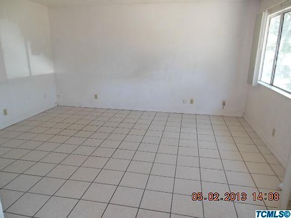 4th image of 332 W Vine Avenue