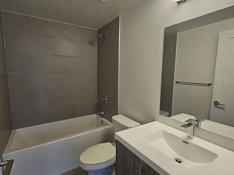 286 Main St #2605 — Photo 7