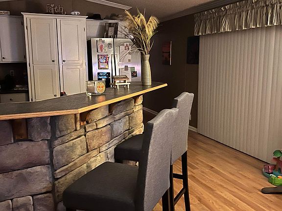 5th image of 145 Miller County #463