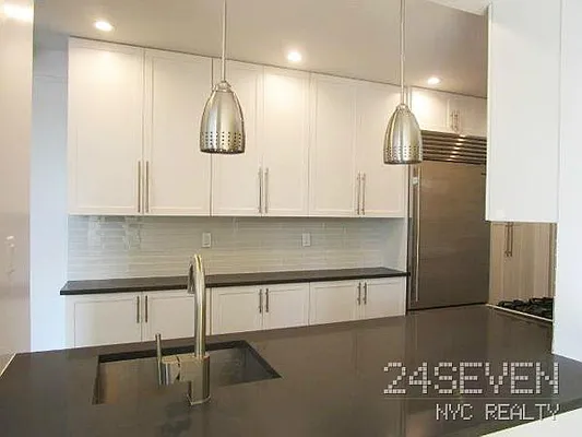 Rented by 24 7 NYC Realty Inc. | media 42