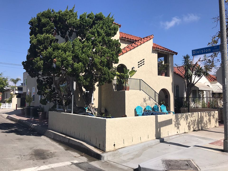 1st image of 141 Glendora Ave