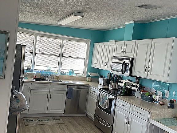 5th image of 10074 Broken Woods Ct