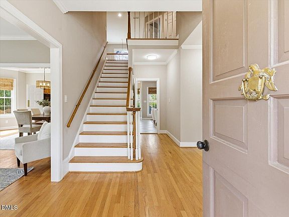 5th image of 107 Glenrose Ln