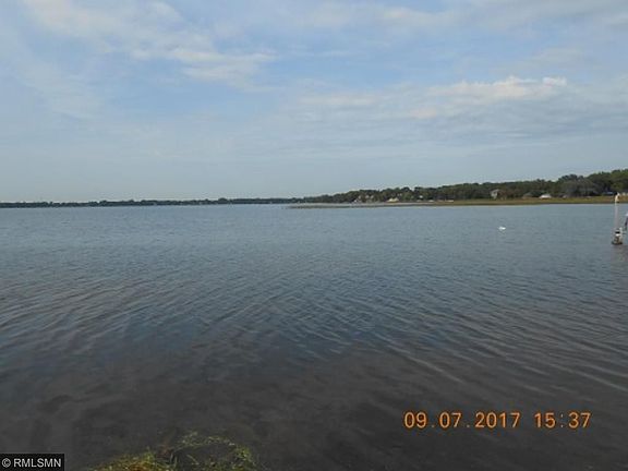 2nd image of 1831 Beach Dr SE