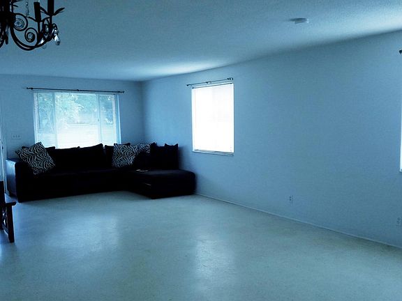 Combination Great Room - looking toward front door