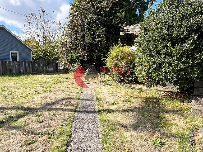 315 3rd Ave SW — Photo 7