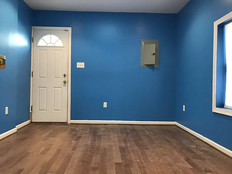 2841 Huntingdon Ave — Photo 8