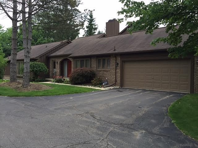 1st image of 23640 Overlook Cir #1