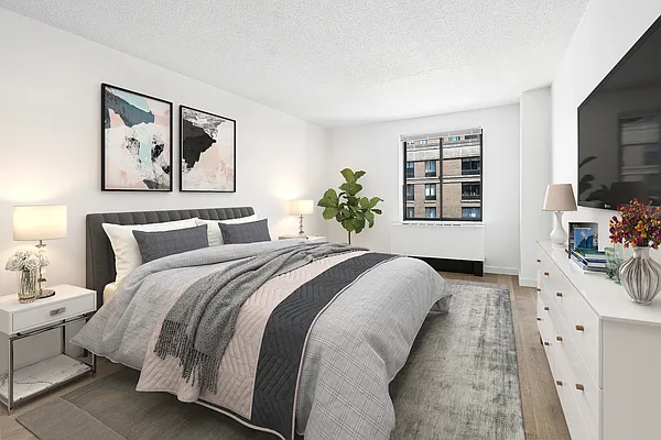 Sold by Compass | media 3