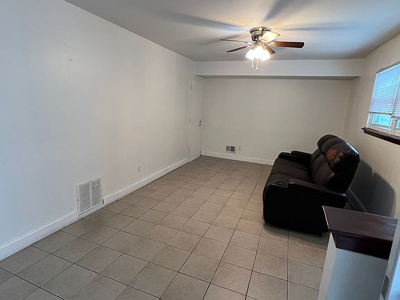 3rd image of 55 Lisa Ln #1