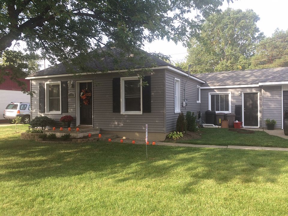 1st image of 27321 Gloede Dr
