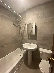 Rented by Aimee Grodanz, LREB