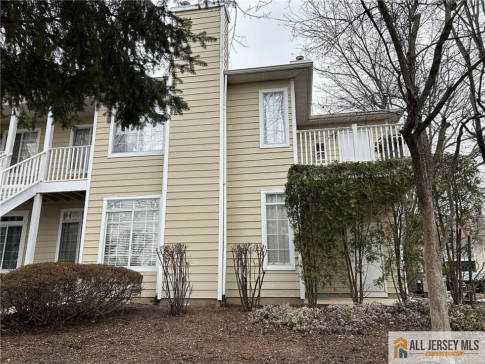 65 Wentworth Rd