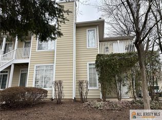 65 Wentworth Rd, Bedminster, NJ 07921