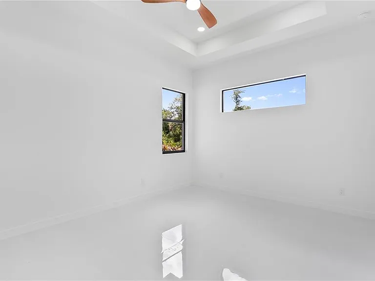 10070 Flat River St — Photo 27