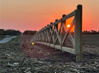 4 92nd Hwy, Smithville, MO 64089