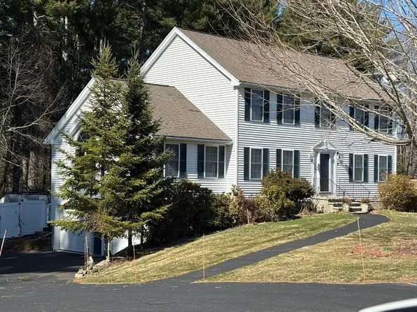 70 Heritage Rd, Dracut, MA 01826